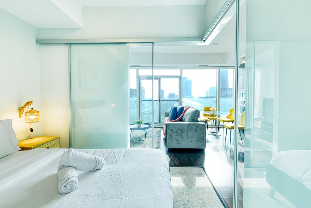Economy Apartment thumbnail 5