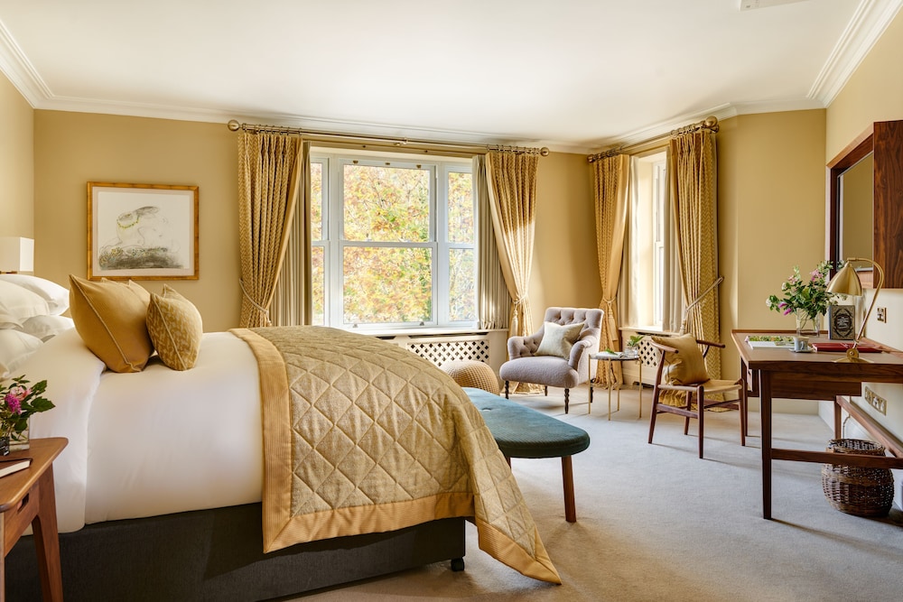 Suite (Falls View) - Photo 1