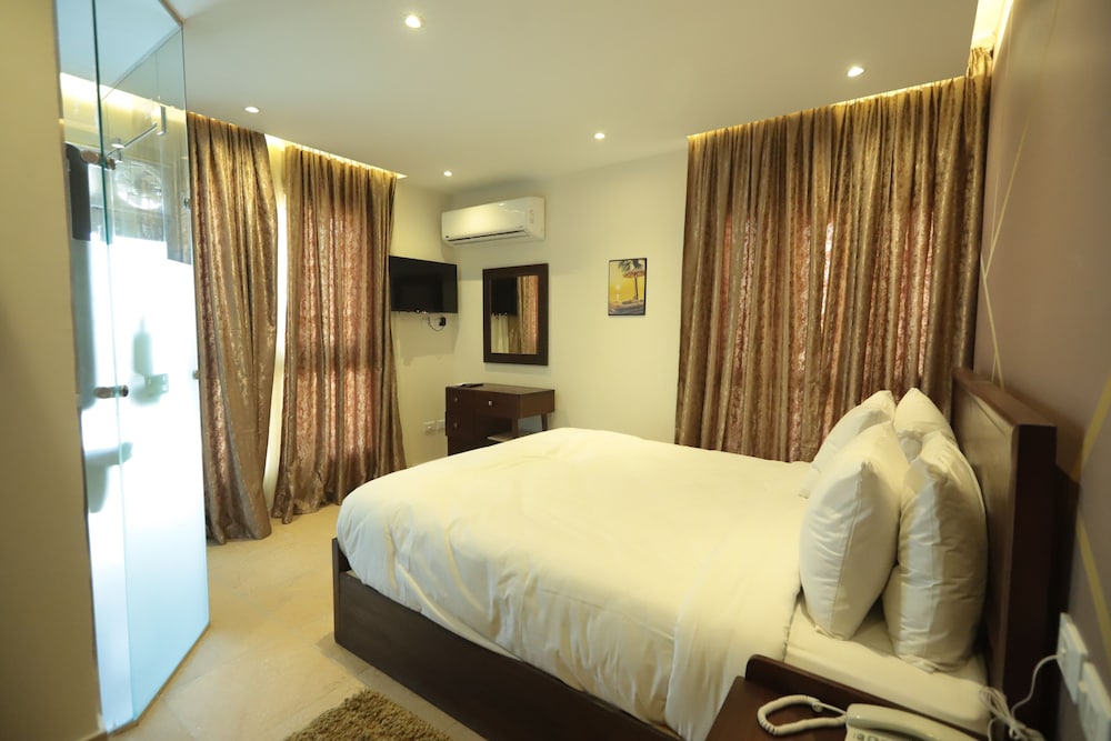 Deluxe Double Room, Balcony - Photo 1