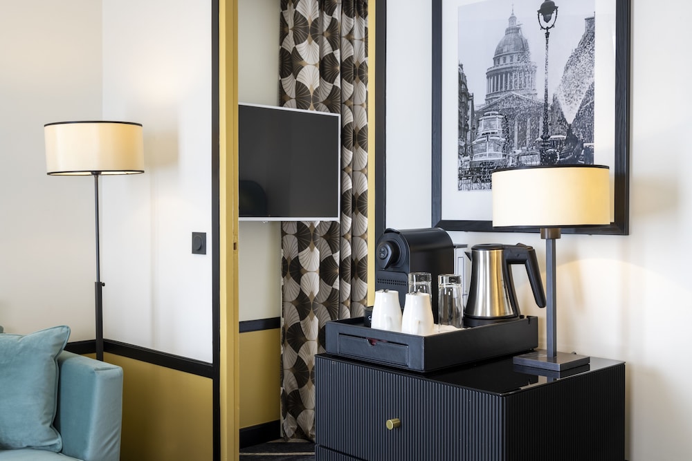 Suite thumbnail 6
