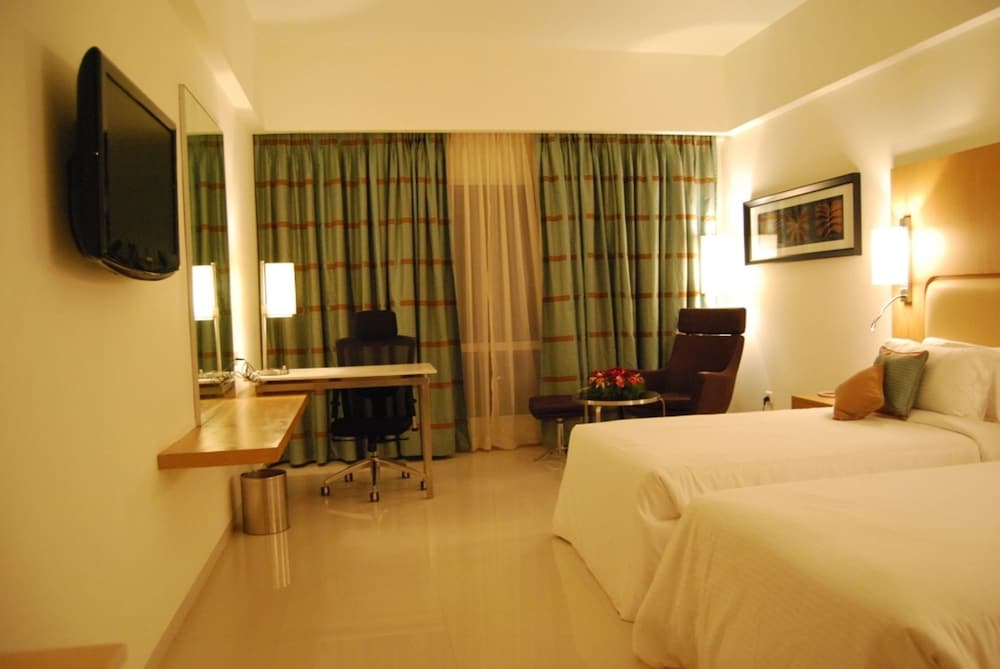 Business Room photo 3