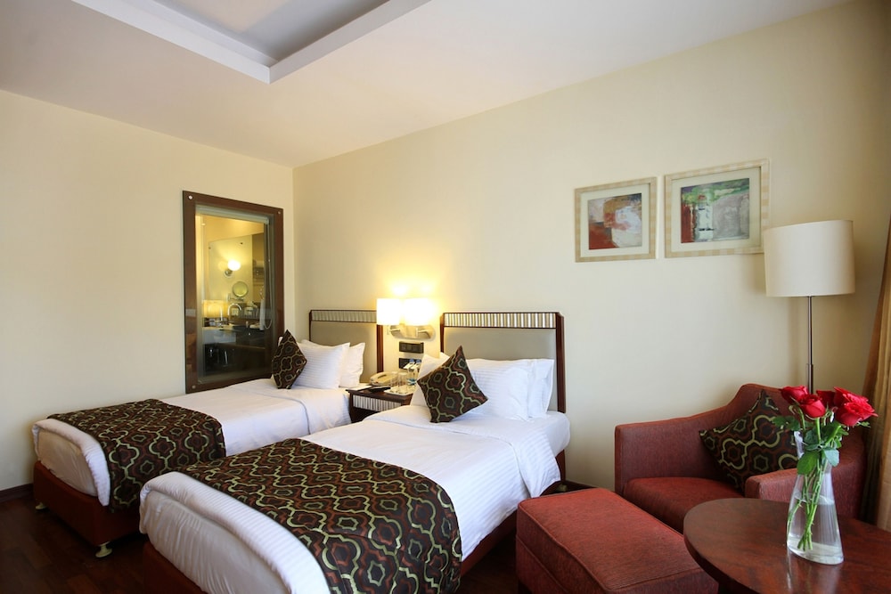 Deluxe Room, 2 Twin Beds (Deluxe  Twin Room) - Photo 5