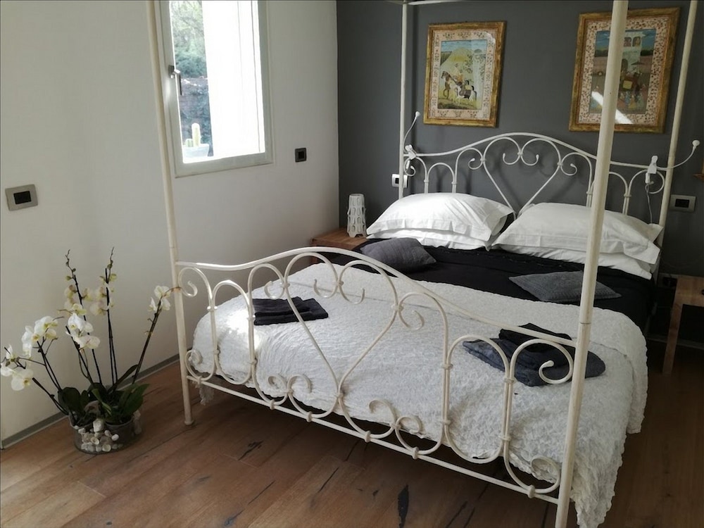 Design Double Room, 1 Queen Bed, Non Smoking, Garden View photo 1