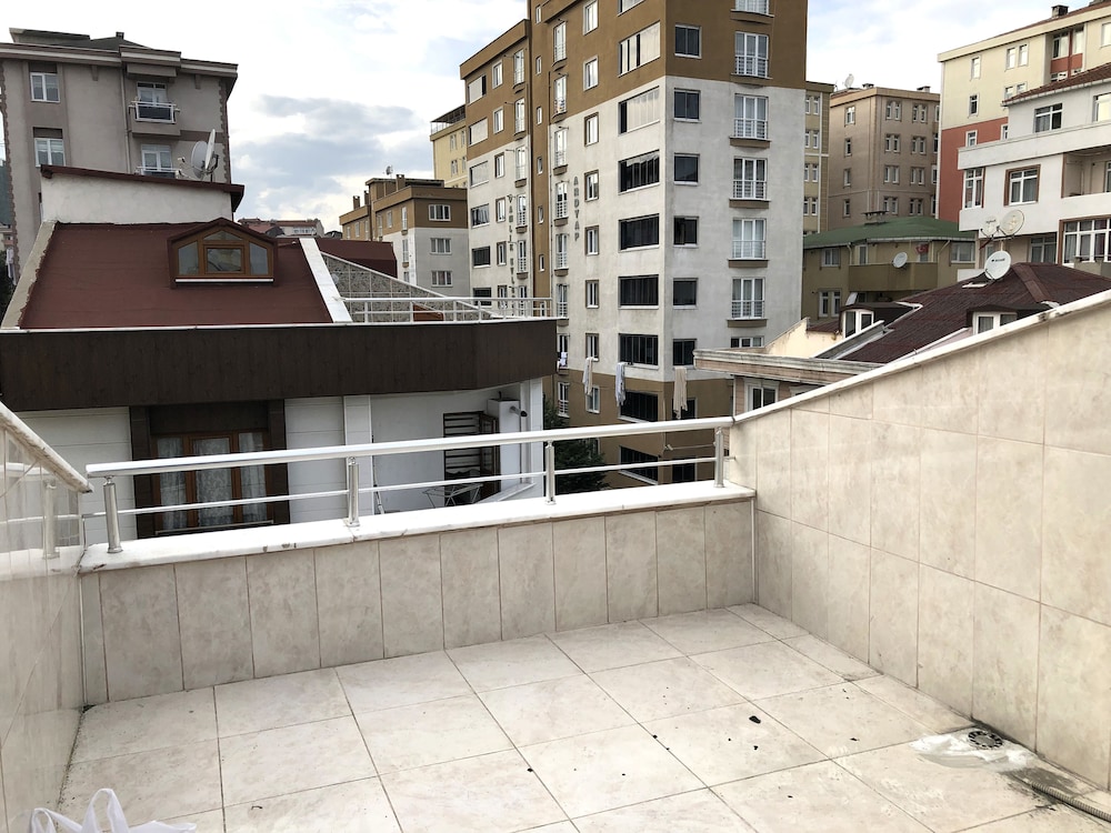 Classic Duplex, Accessible, Smoking photo 3