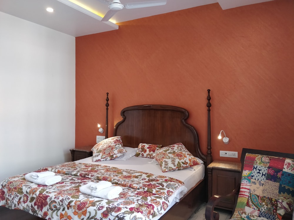Super Deluxe Room - Photo 33
