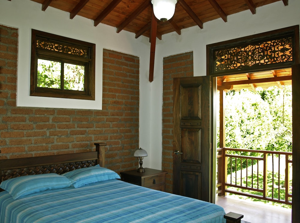 Executive Room photo 1