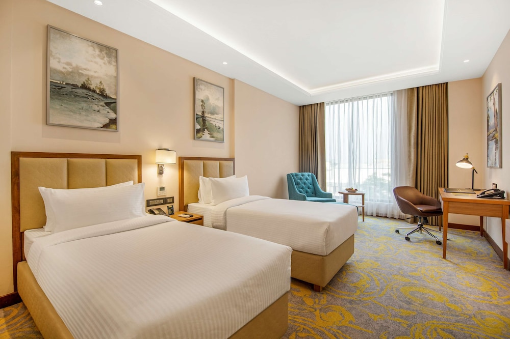 Deluxe Room, 2 Twin Beds - Photo 2