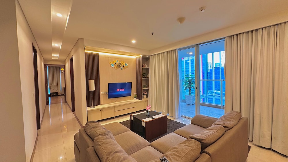 Superior Apartment, 3 Bedrooms, Non Smoking, City View