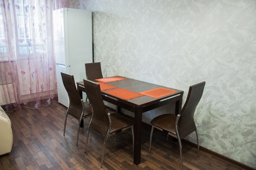 Apartment, 1 Bedroom (Ovrazhnaya st. 13) photo 2