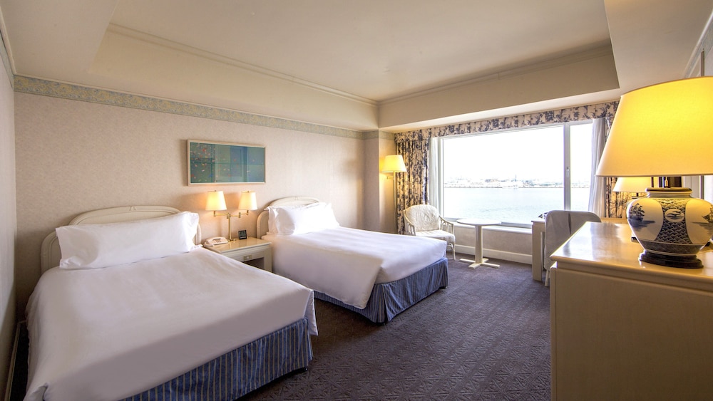 Junior Suite, 2 Twin Beds, Harbor View - Photo 3