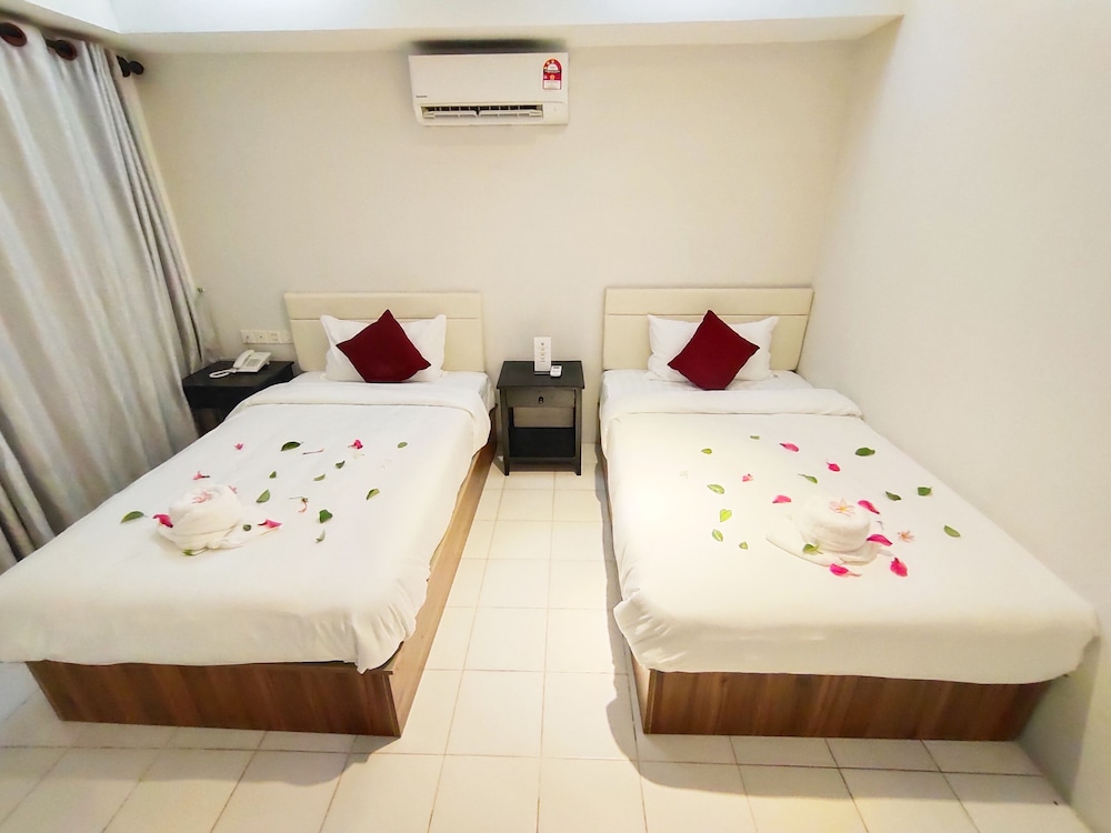 Twin Room with Garden View photo 1