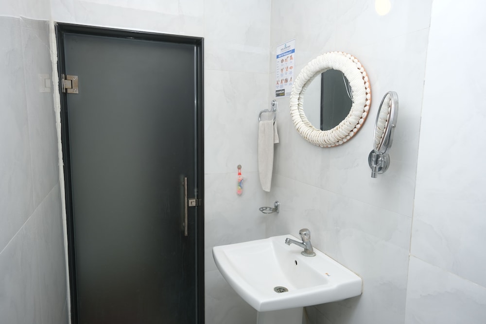 Deluxe Double Room Single Use photo 2