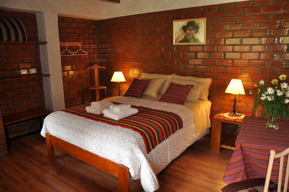 Traditional Double Room, 1 Bedroom, Mountain View photo 1