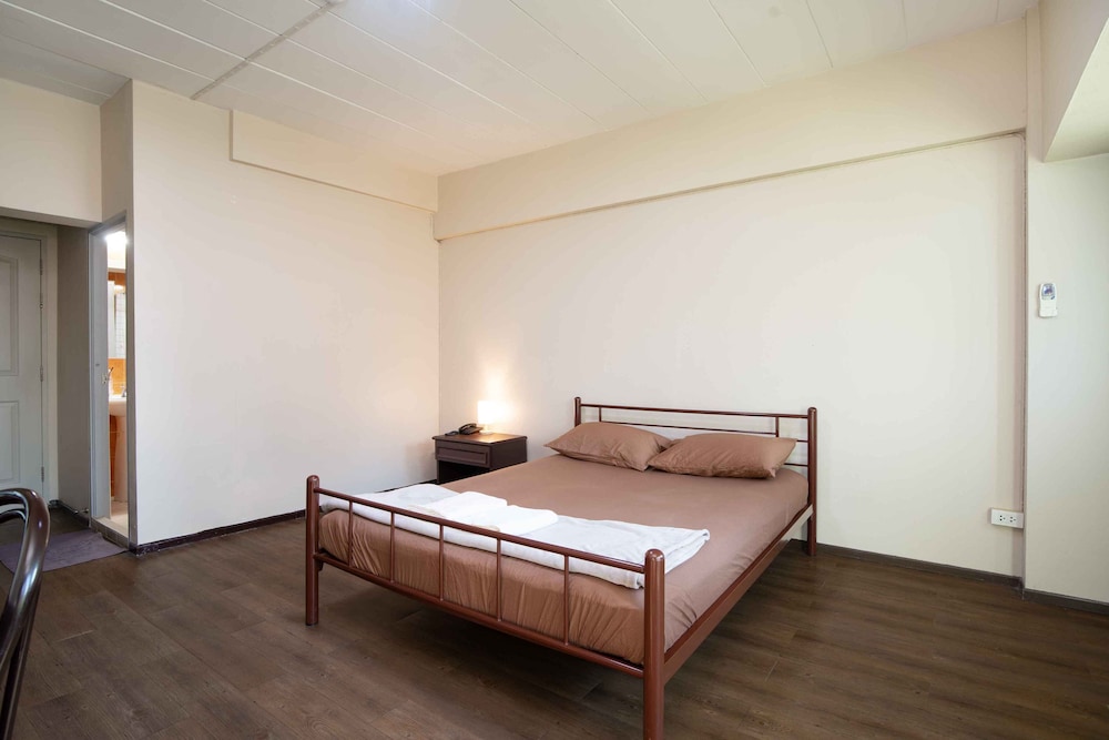 Double Room, Balcony, Garden View photo 2