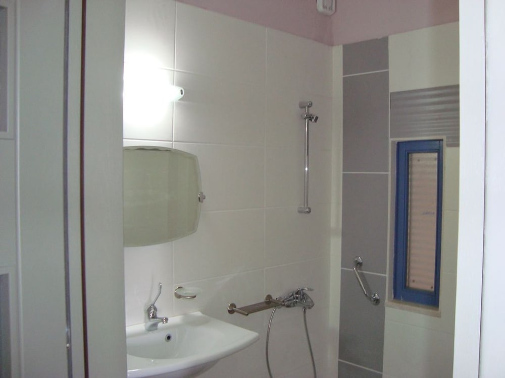 Apartment, 3 Bedrooms, Sea View