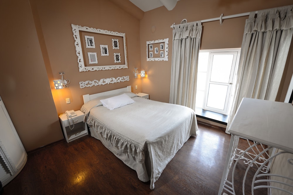 Standard Room photo 3