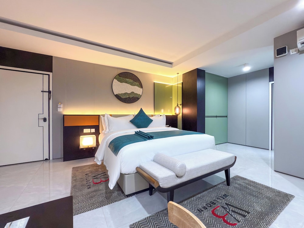 Royal Single Room