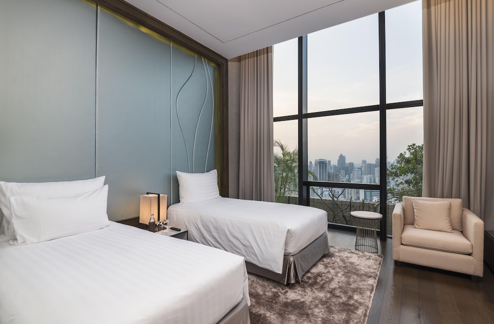 Luxury Penthouse photo 3