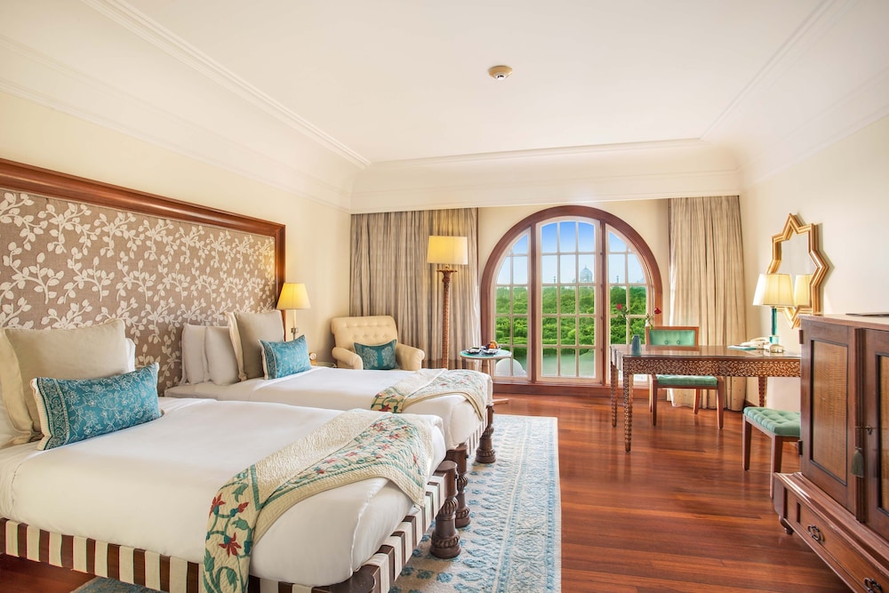 Available room
