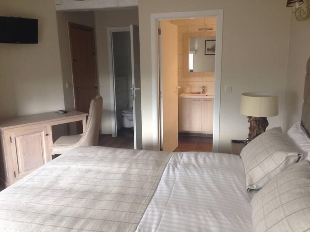 Standard Double or Twin Room, 2 Twin Beds photo 1