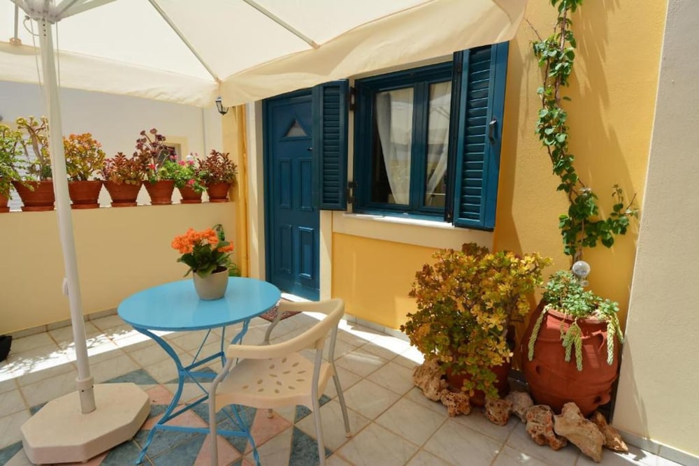 Suite, 1 Bedroom, Sea View photo 2