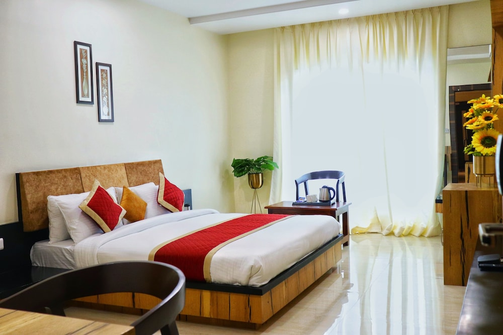 Mansion Room - Photo 1