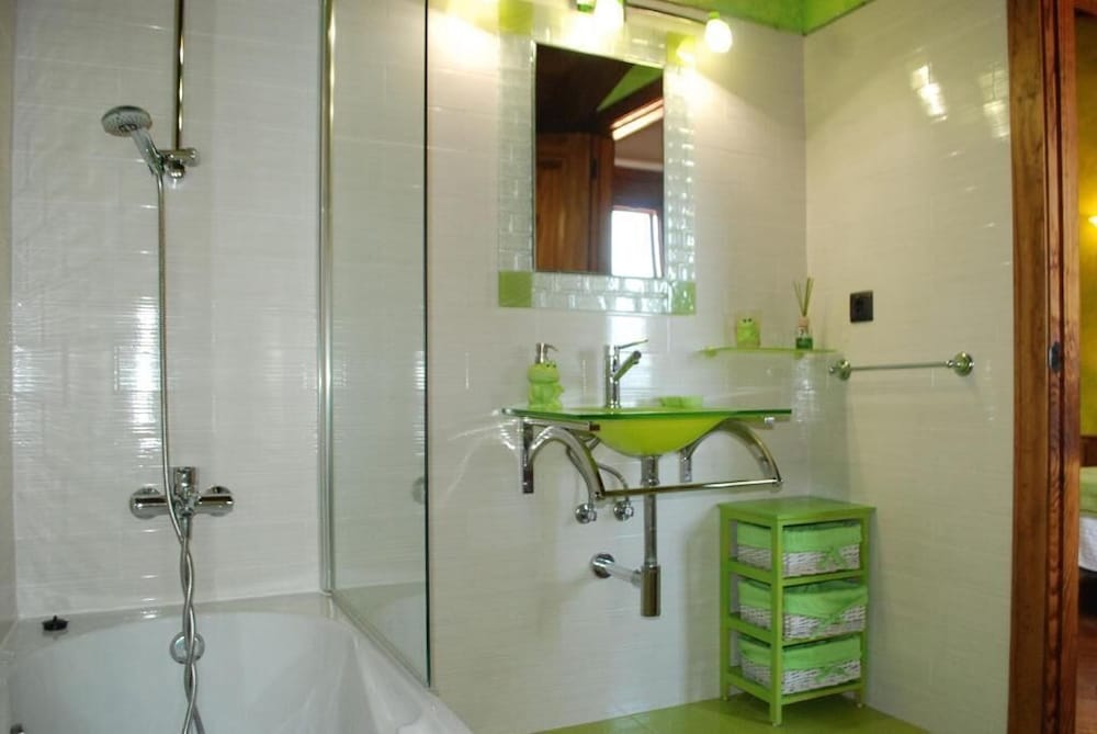 Comfort Double Room, Jetted Tub photo 2