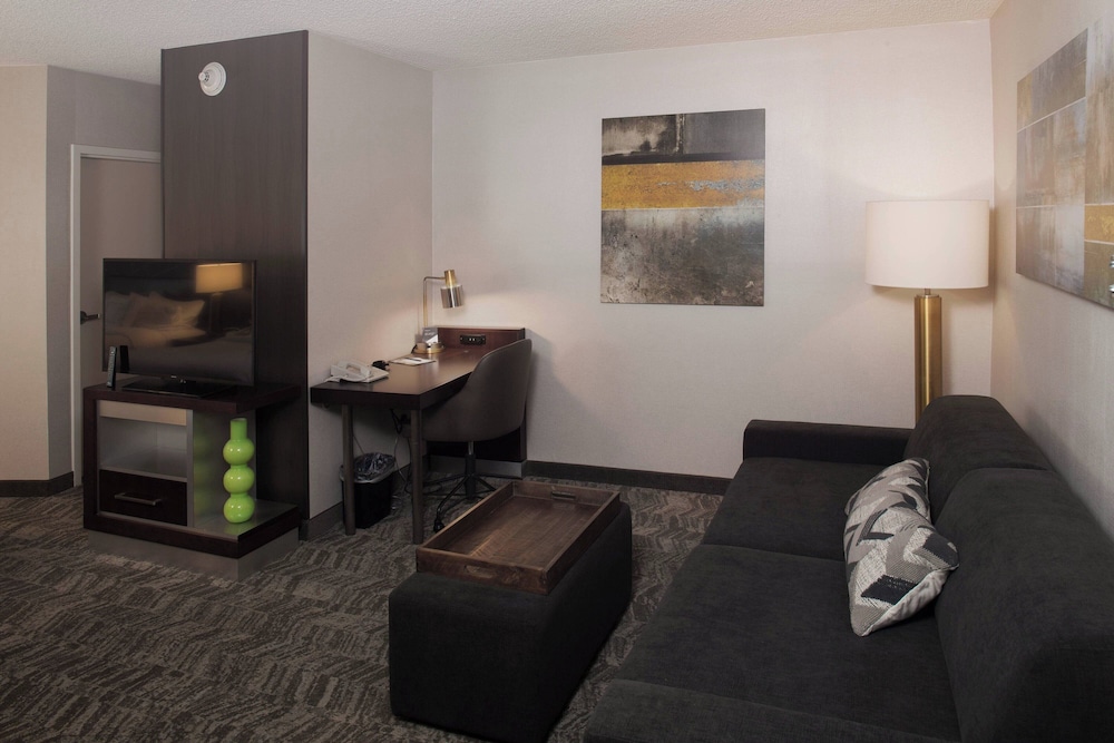 Suite, Multiple Beds - Photo 6
