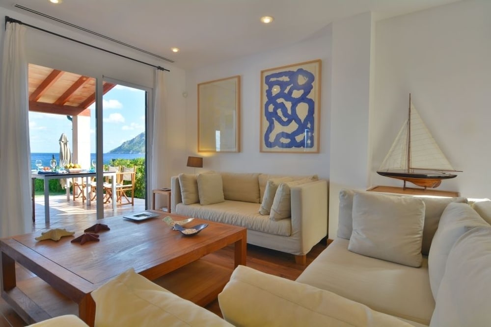 Villa, 3 Habitaciones, Piscina Privada, Vista al Mar