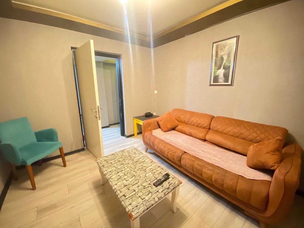 Economy Apartment photo 1