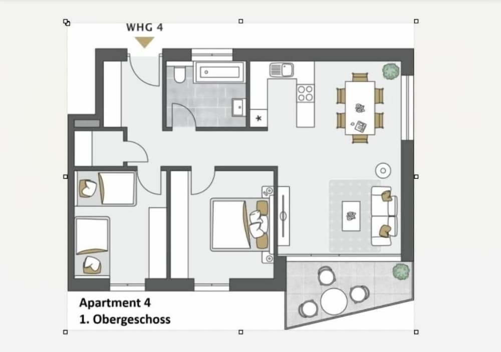 Apartment 4 photo 3