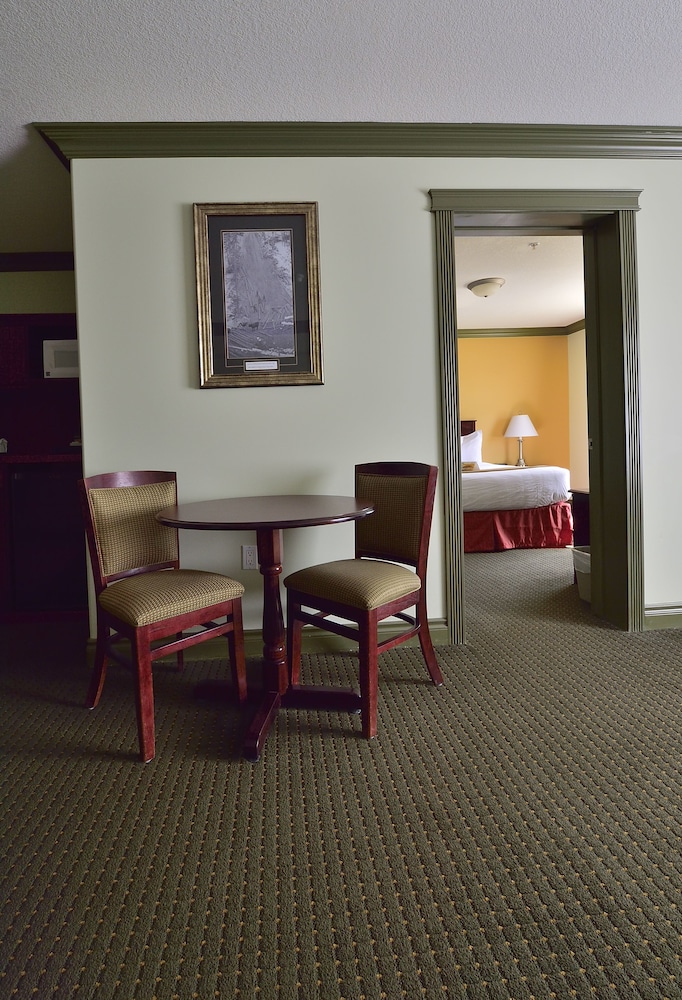 Executive Suite, 1 Queen Bed With Sofa Bed, Non Smoking photo 3