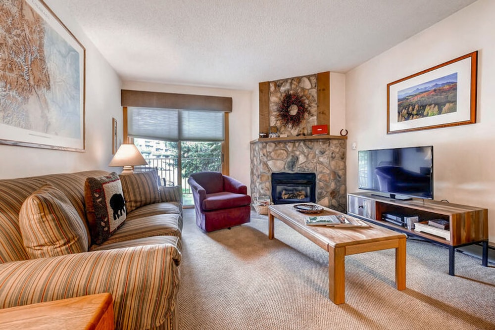 Condo, 1 Bedroom photo 1
