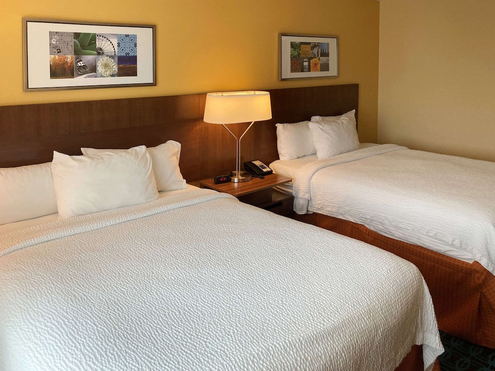 Standard Room, 2 Queen Beds, Non Smoking