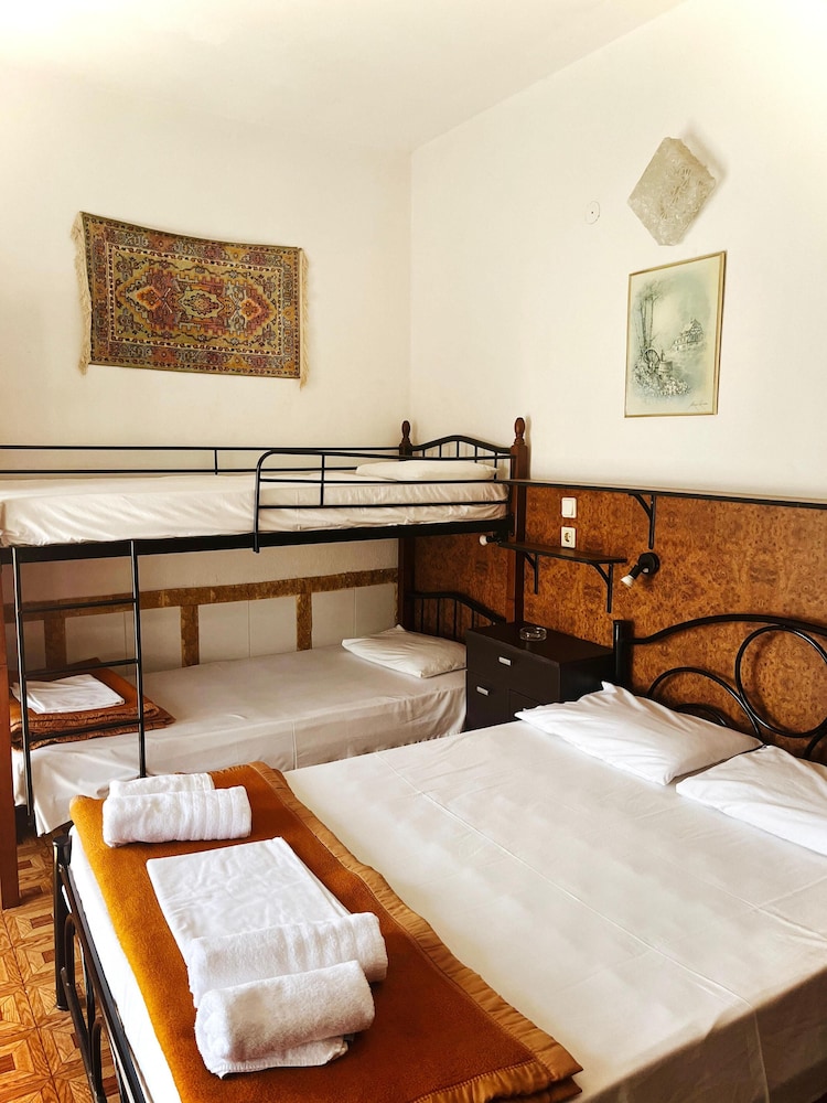 Classic Quadruple Room, Balcony, Sea View