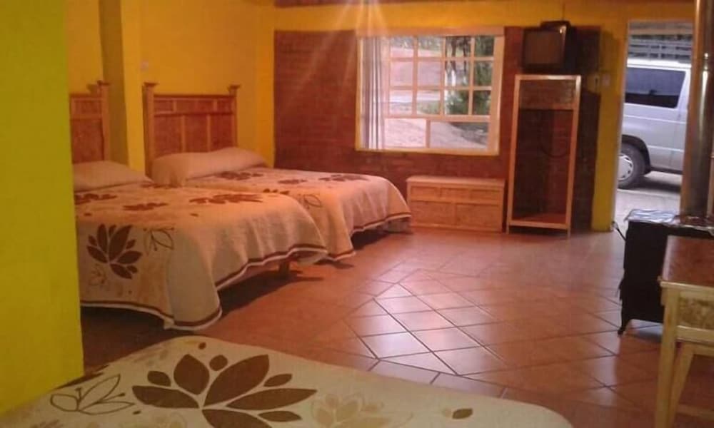 Basic Triple Room