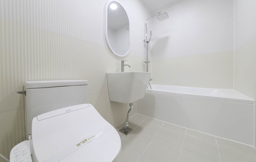Superior Room - Photo 9