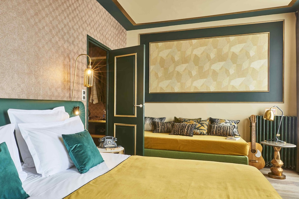 Deluxe Triple Room - Photo 1