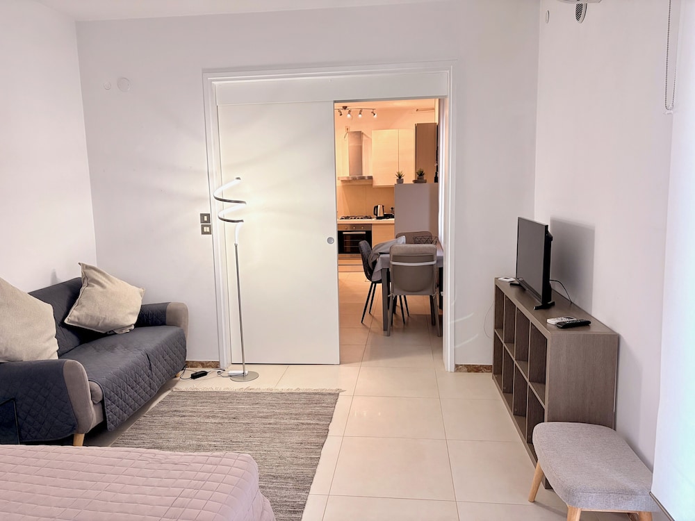 Comfort Apartment, Partial Sea View photo 2