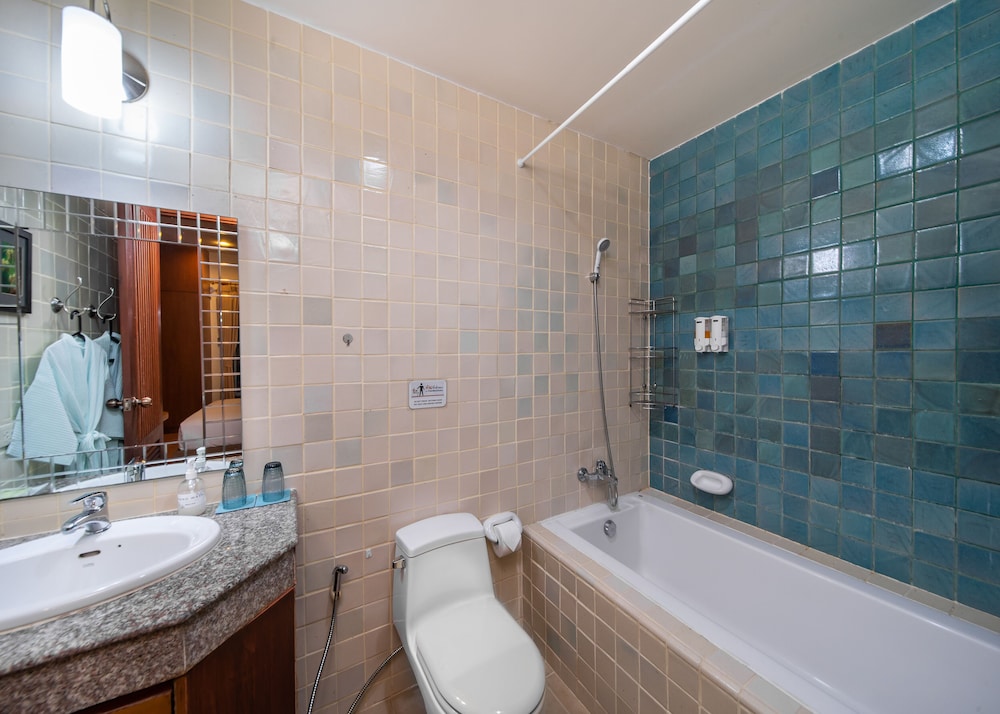 3 Bedroom Blu Pool Villa photo 2