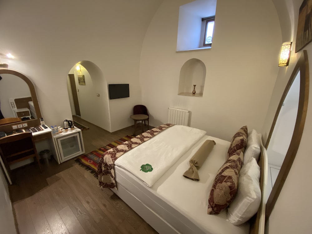 Triple Room, Non Smoking photo 3