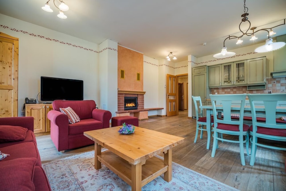 Apartment, Ground Floor photo 1
