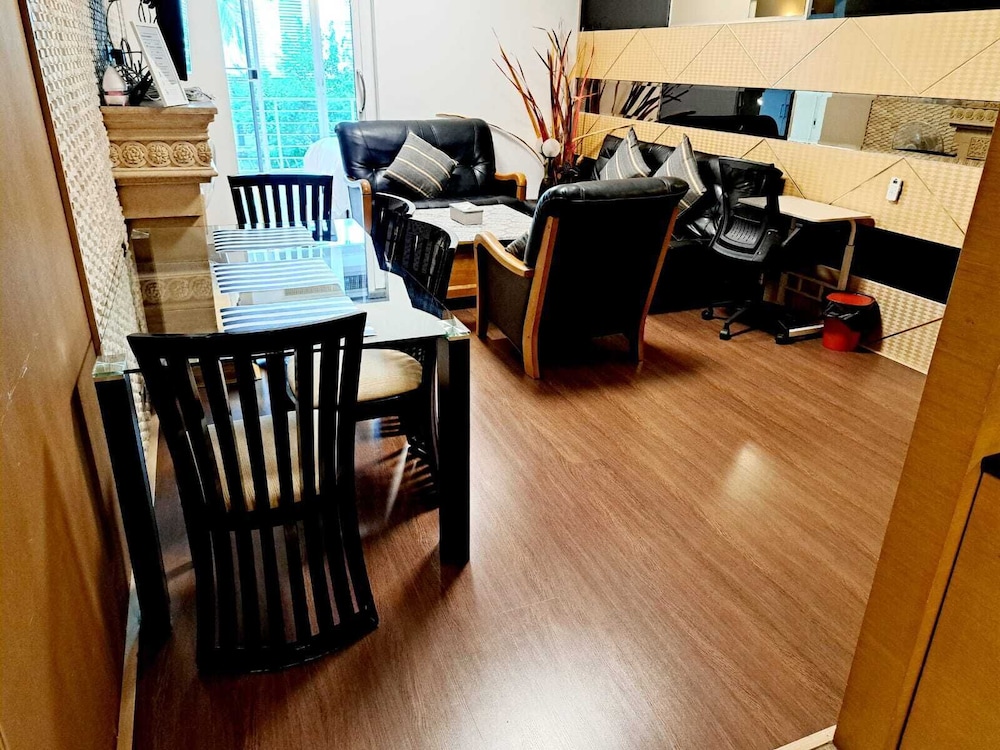 Apartment, 3 Bedrooms, Accessible, Balcony photo 1