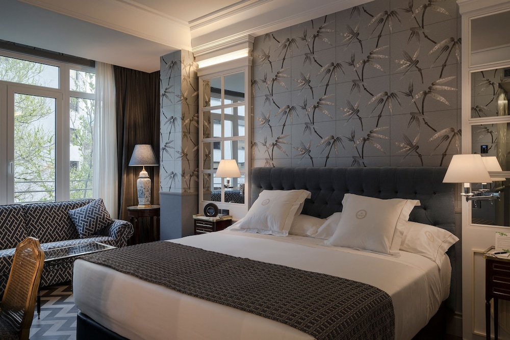 Deluxe Triple Room photo 2