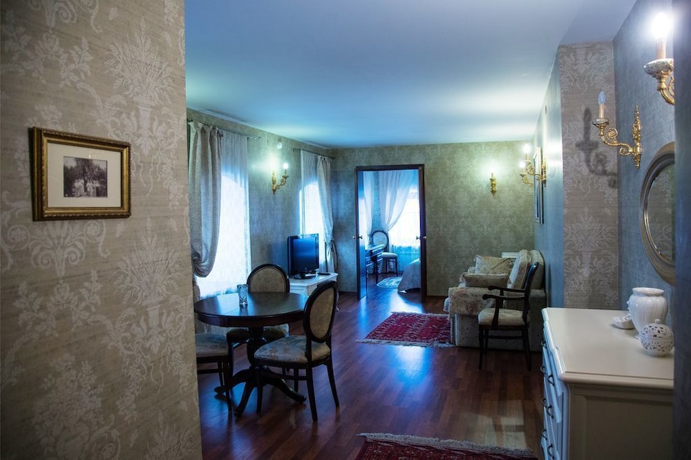 Design Suite, 1 Bedroom, Kitchen, Corner photo 3