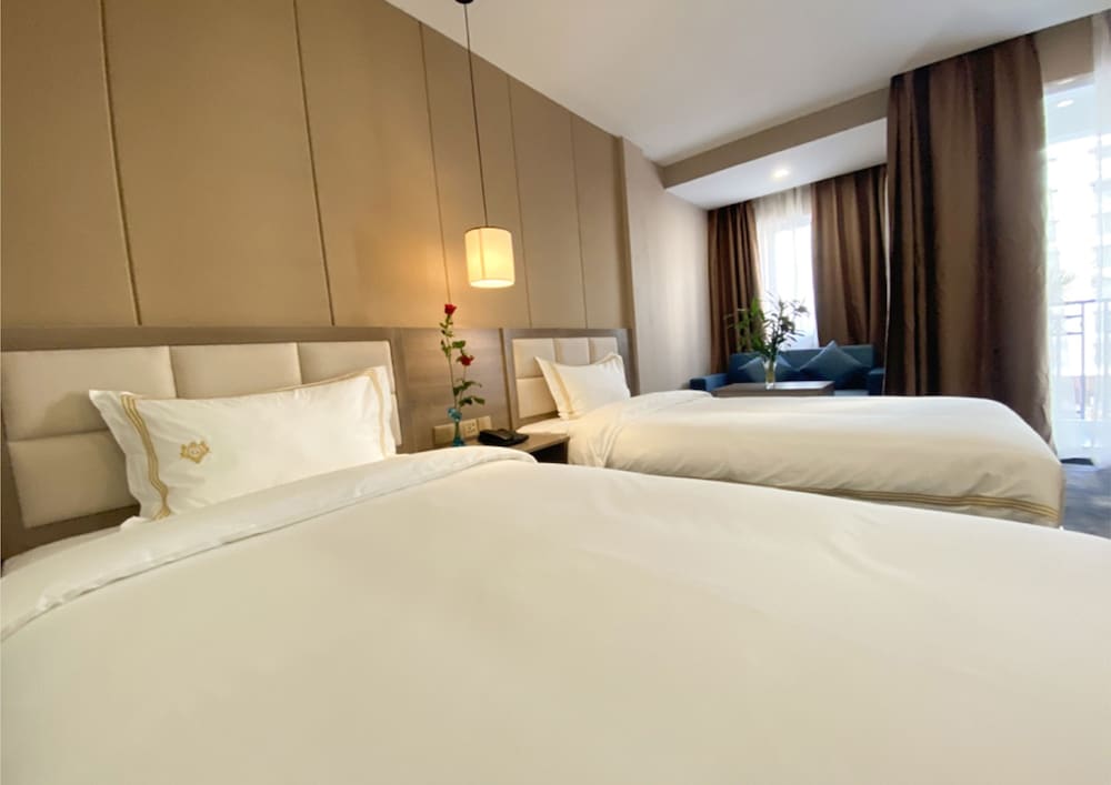 Deluxe Twin Room, Balcony photo 1