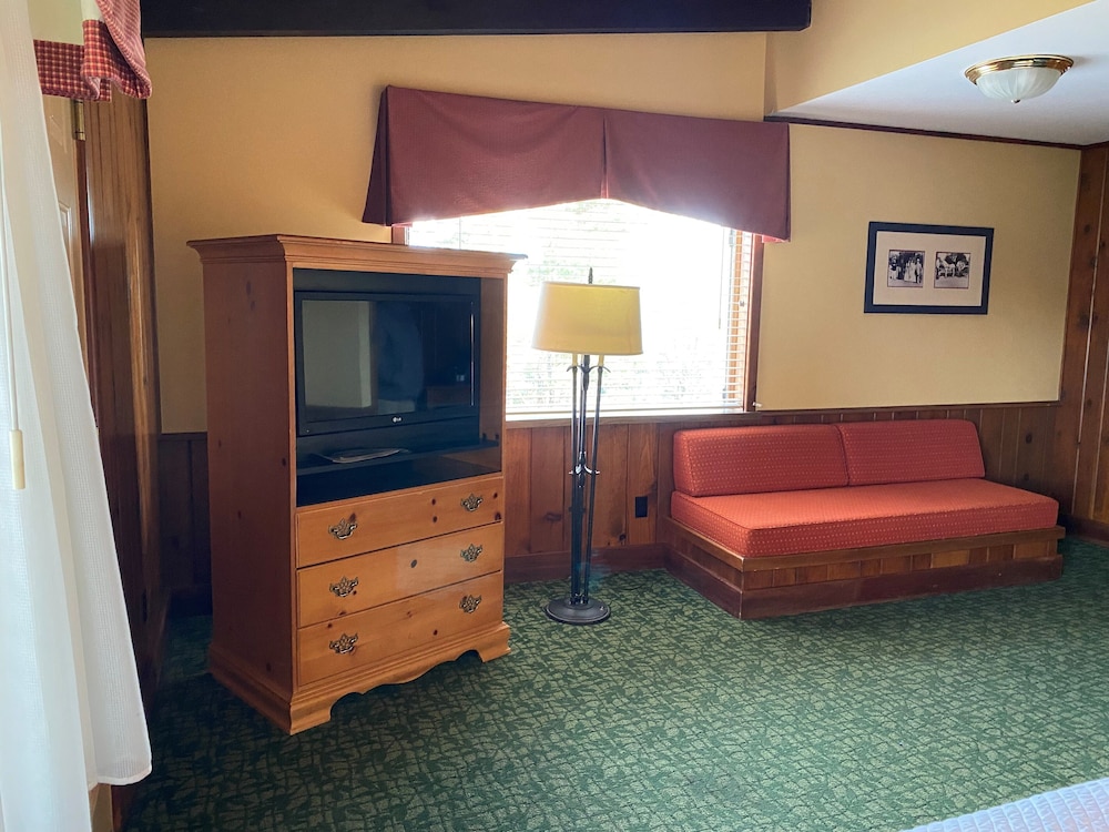 Value Room photo 2