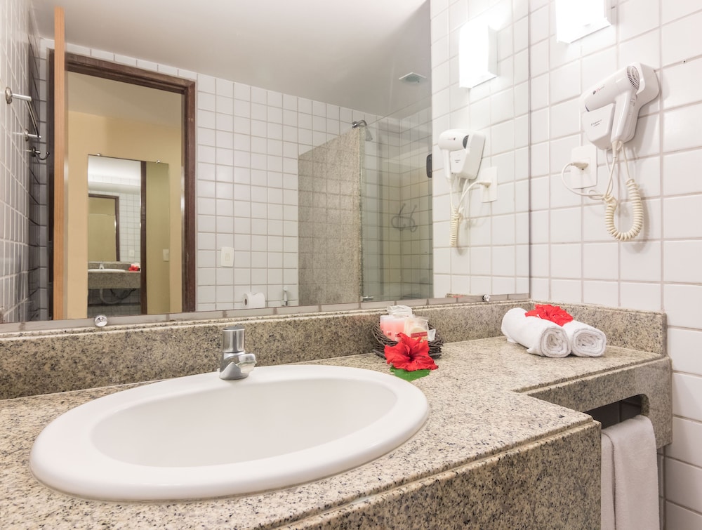 Superior Twin Room, Sea Facing - Photo 9