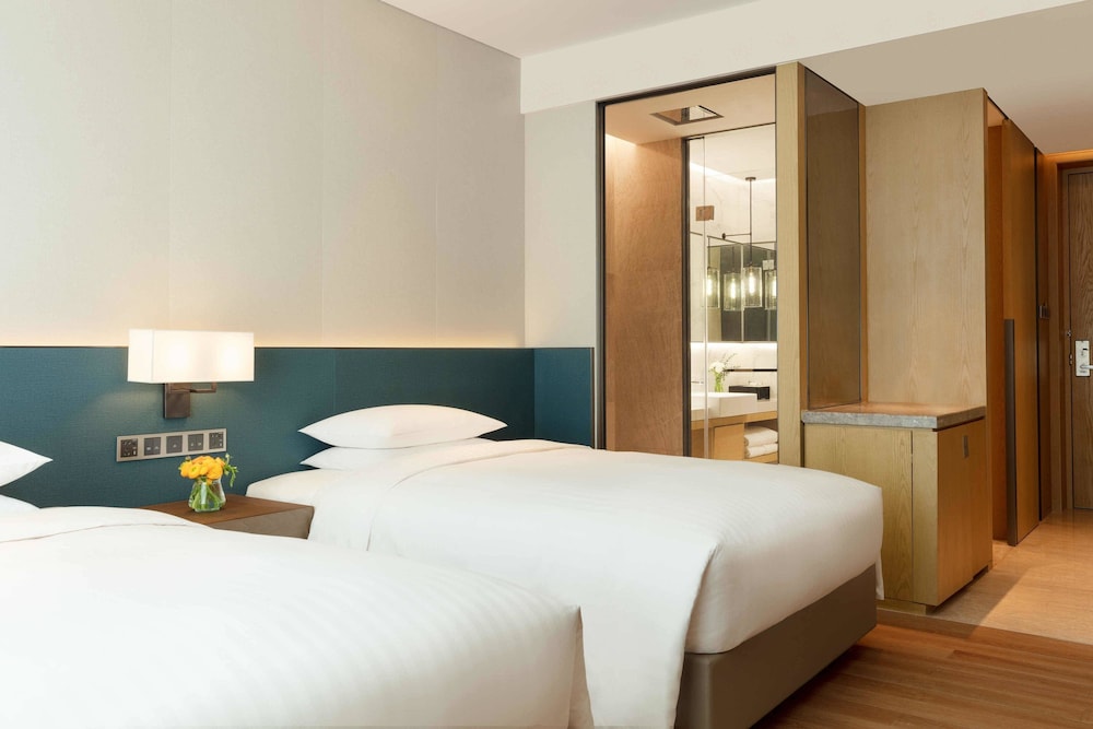 Room, 2 Double Beds (Deluxe)