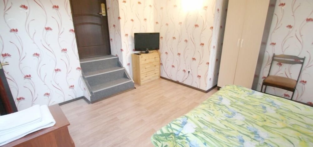 Economy Double Room (Attic) photo 3